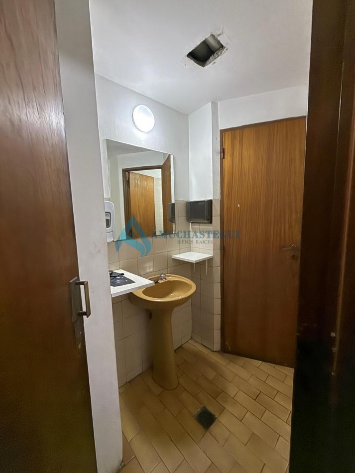 OFICINA EN VENTA 