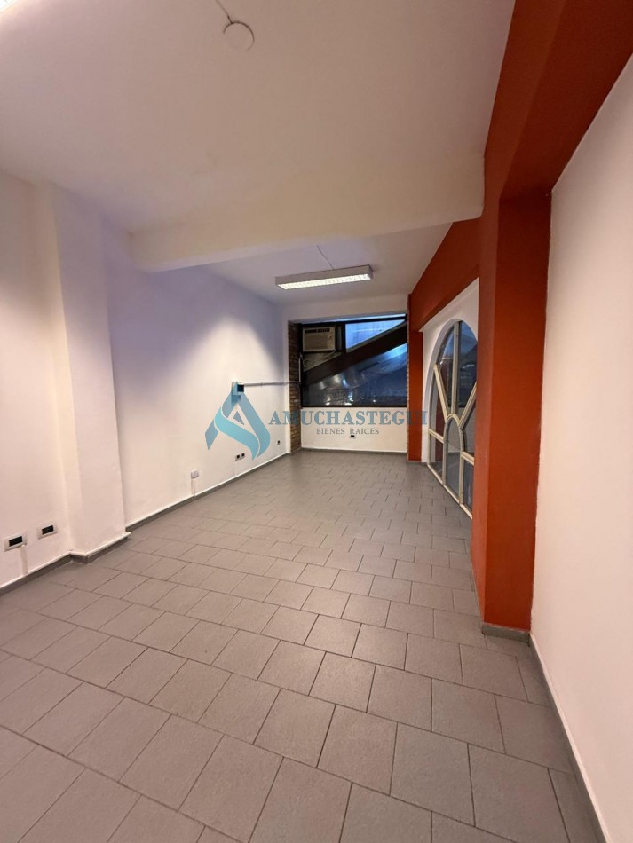 OFICINA EN VENTA 