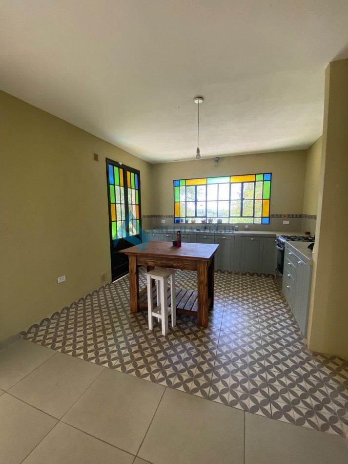CASA EN VENTA RIO CEBALLOS CON PILETA
