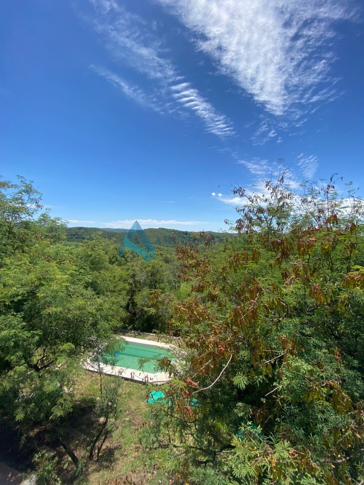 CASA EN VENTA RIO CEBALLOS CON PILETA
