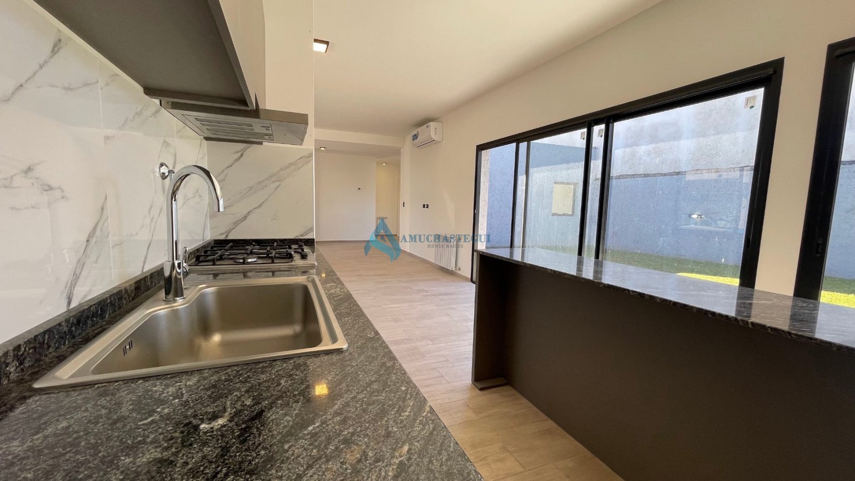 Venta Casa Mansos del Sur 3 dorm con PIleta