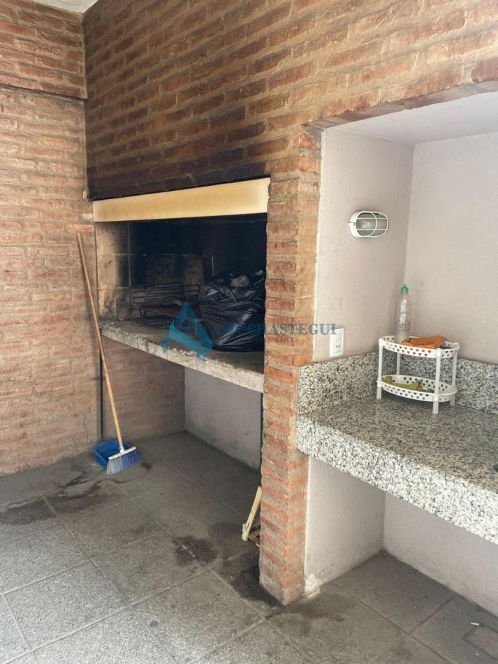 Se vende departamento en Av. Velez Sarsfield 1370, Nueva Cordoba, Cordoba